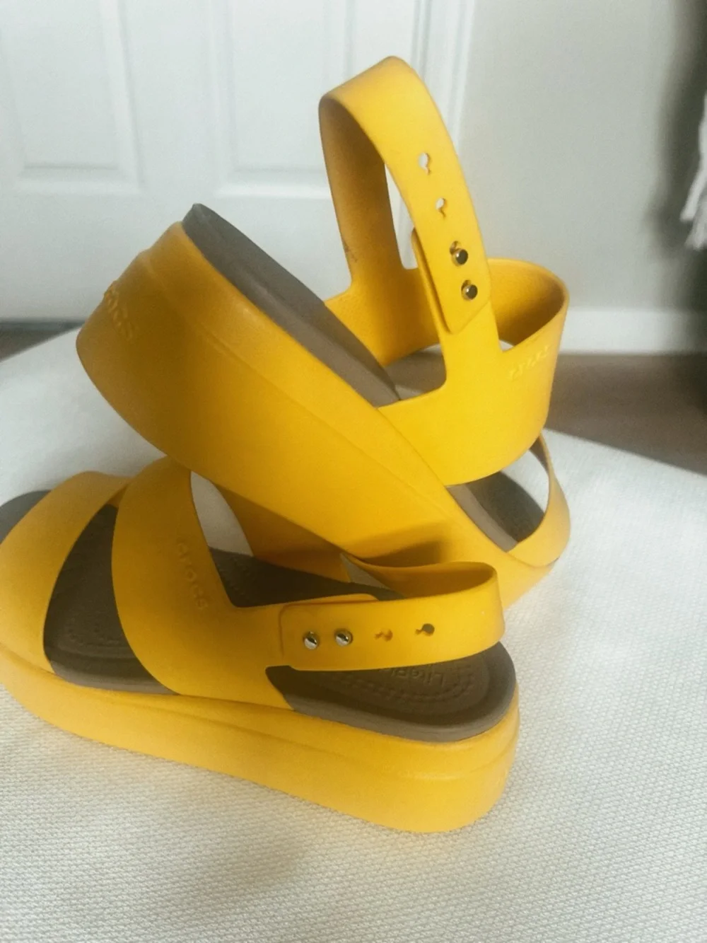 CROCS Yellow Platform Slingback Sandals - Picture 4 of 11